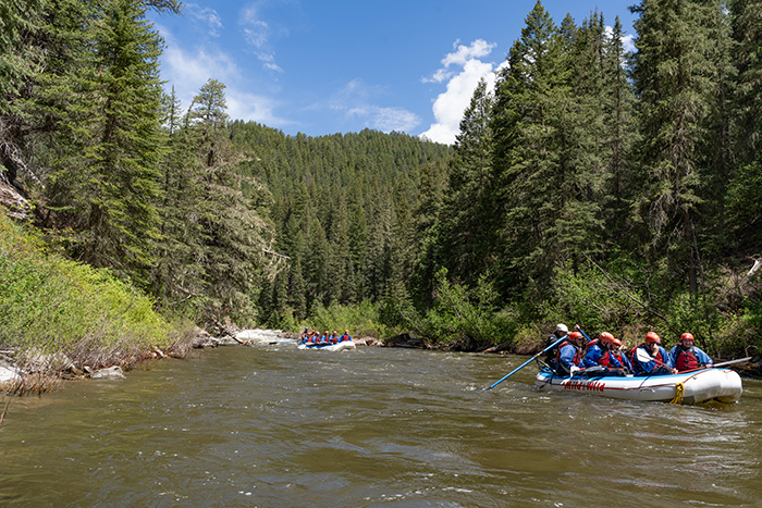 Scenic view of rafts on the piedra river