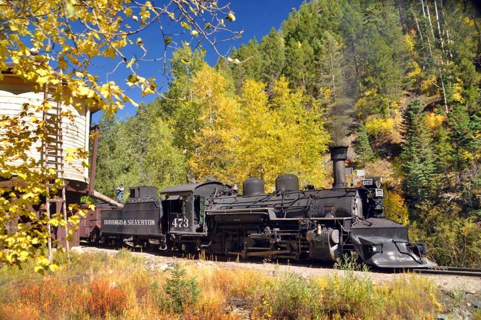 Транспорт осенью. Durango and Silverton narrow Gauge Railroad. Durango - Silverton Express 🚂. Дуранго & Силвертон Нарроу годж Рейлрод & музеум. Silverton 21.