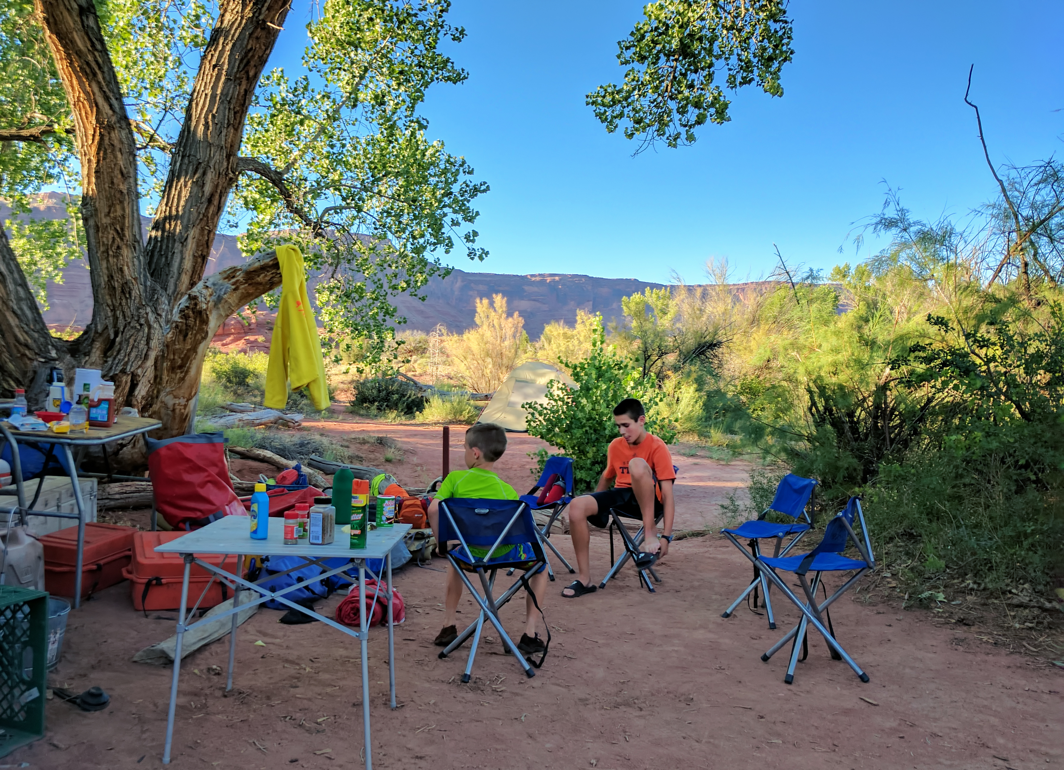 Utah whitewater Rafting-Colorado River-Mild to Wild