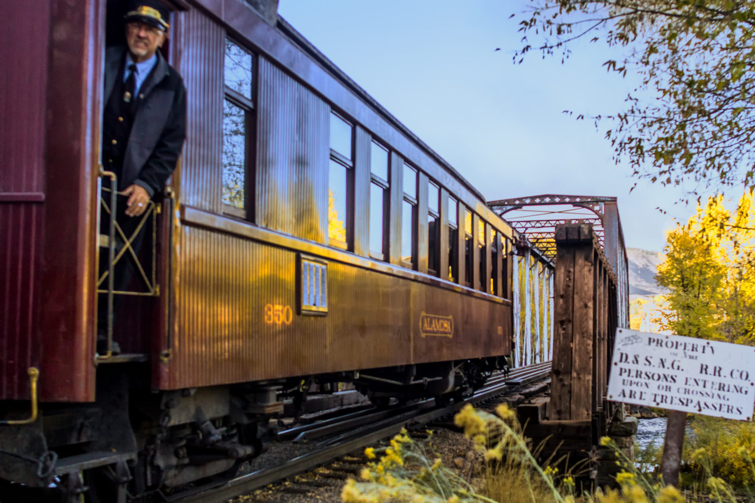 Silverton Historic Train - Mild to Wild