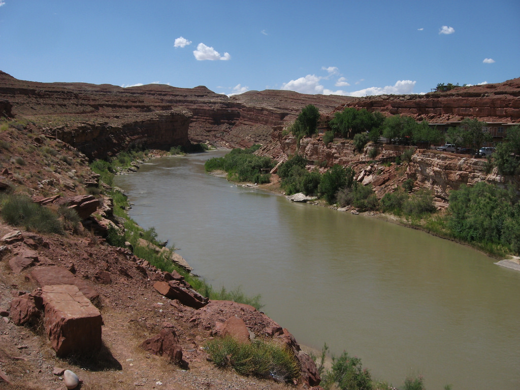 San Juan River - Utah - Mild to Wild Rafting