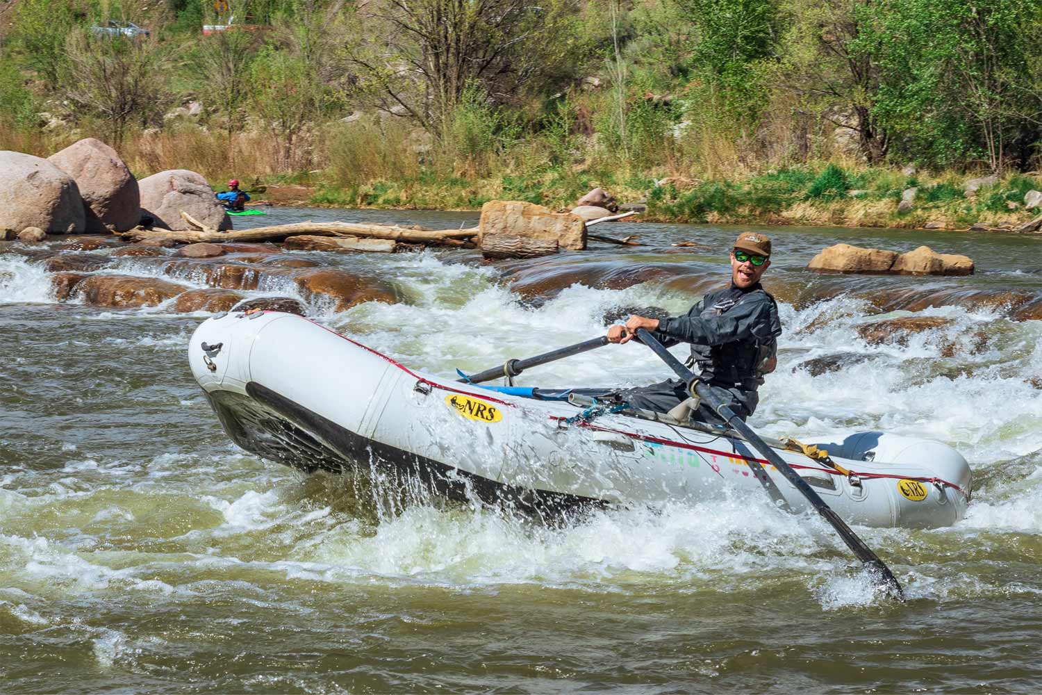 First raft, did the frame myself : r/rafting