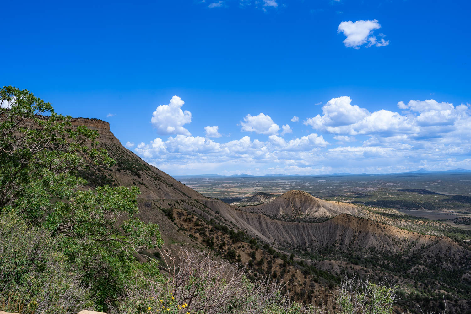 Landscape view of Mesa Verde National Park - Mild to Wild Mesa Verde Tours 