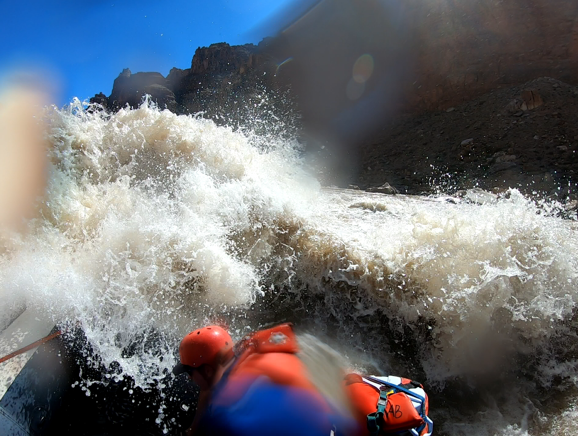 Brahma wave in Cataract Canyon