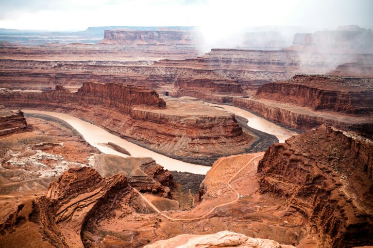 Wispy rain clouds over Deadhorse State Park in Moab 