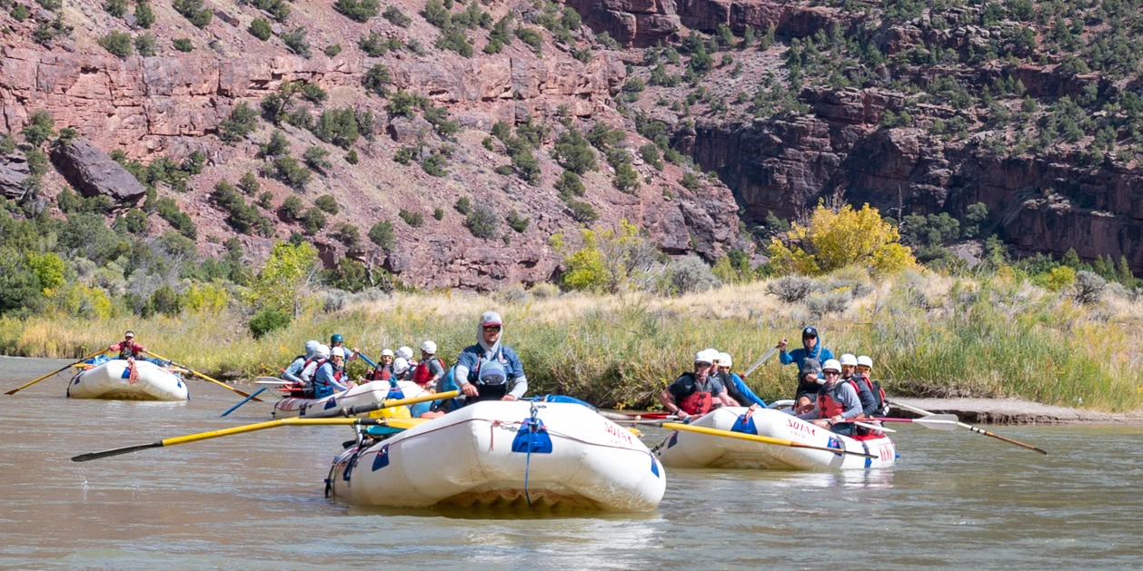 upper-colorado-river-wide shot scenic views on the river