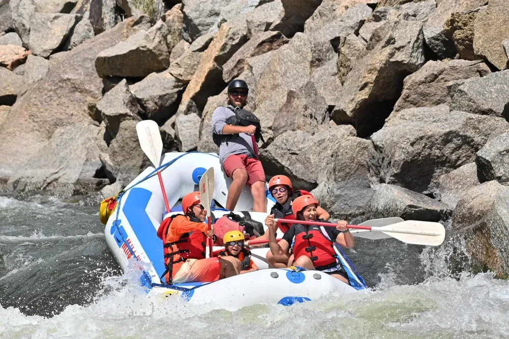 Rafters hitting Seidel's Suckhole on the Arkansas River